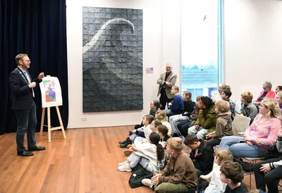 Kunstwerk ‘Golf van denim’