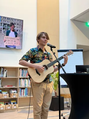 c7571f4b-f110-4799-8a84-26bb45f6fb6f