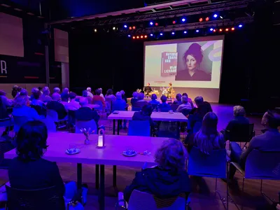 aacef9e2-a0b0-4e4d-9135-ceb1318e1009