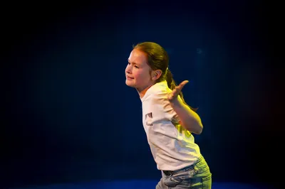 d6b89d78-9ad5-4380-b2f9-f0e805351b30