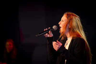 42e4f2c6-35c6-4790-adea-3cf4a3ba60f4