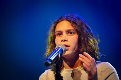 7e2f9e0a-e2a2-4afd-a9d7-1f5462cf8832