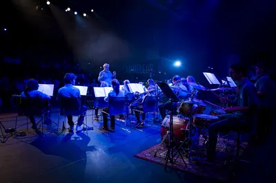 ae9b51d4-6edd-407e-9ca7-2fdac0c3f432