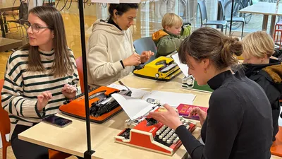 Creatief schrijven met de vintage typemachine